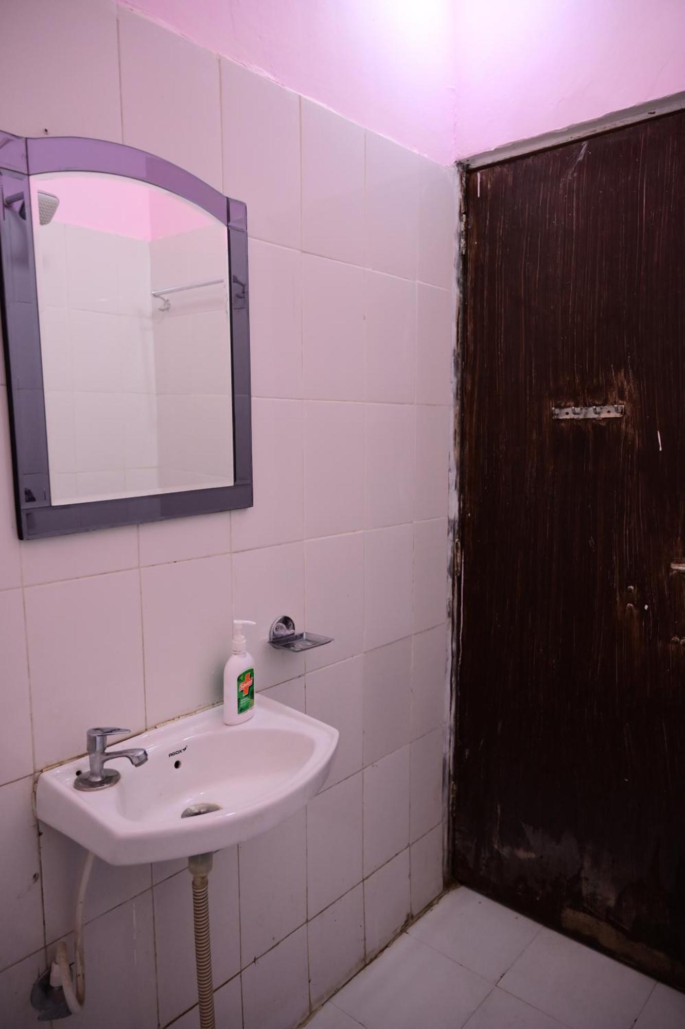 Jankivihar Homestay At Prahladghat Within 1Km From Shri Ram Mandir Ayodhya Extérieur photo